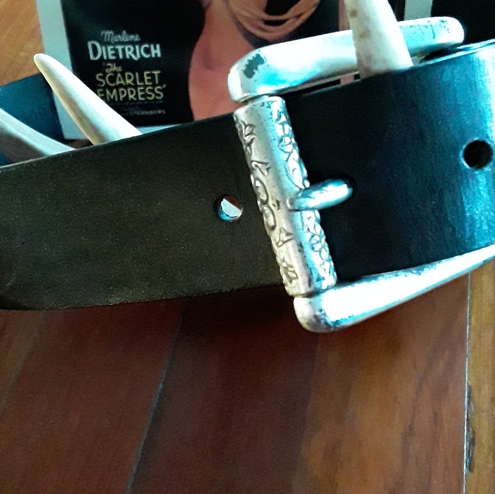 Leather Belts  !!!   make offer indiv or   MYSTERY Bundle EPLVC - Picture 5 of 16